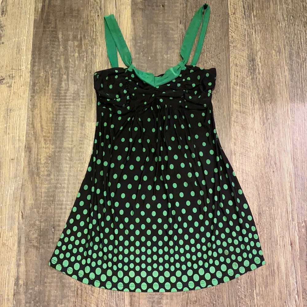 Boutique Black and green tank top